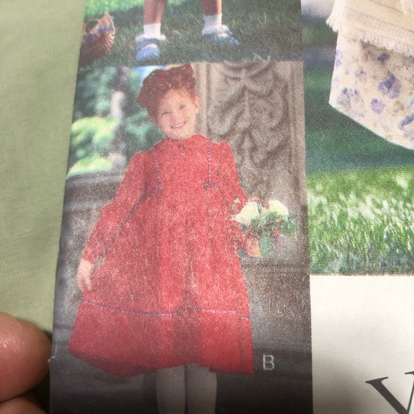 Vintage Vogue for me 9621- size and 6-6x dress and pinafore pattern. 3 styles! - Picture 6 of 7
